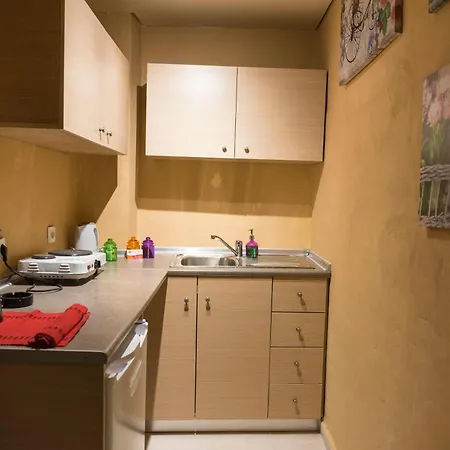 דירה Zografos - Old Town עיר רודוס